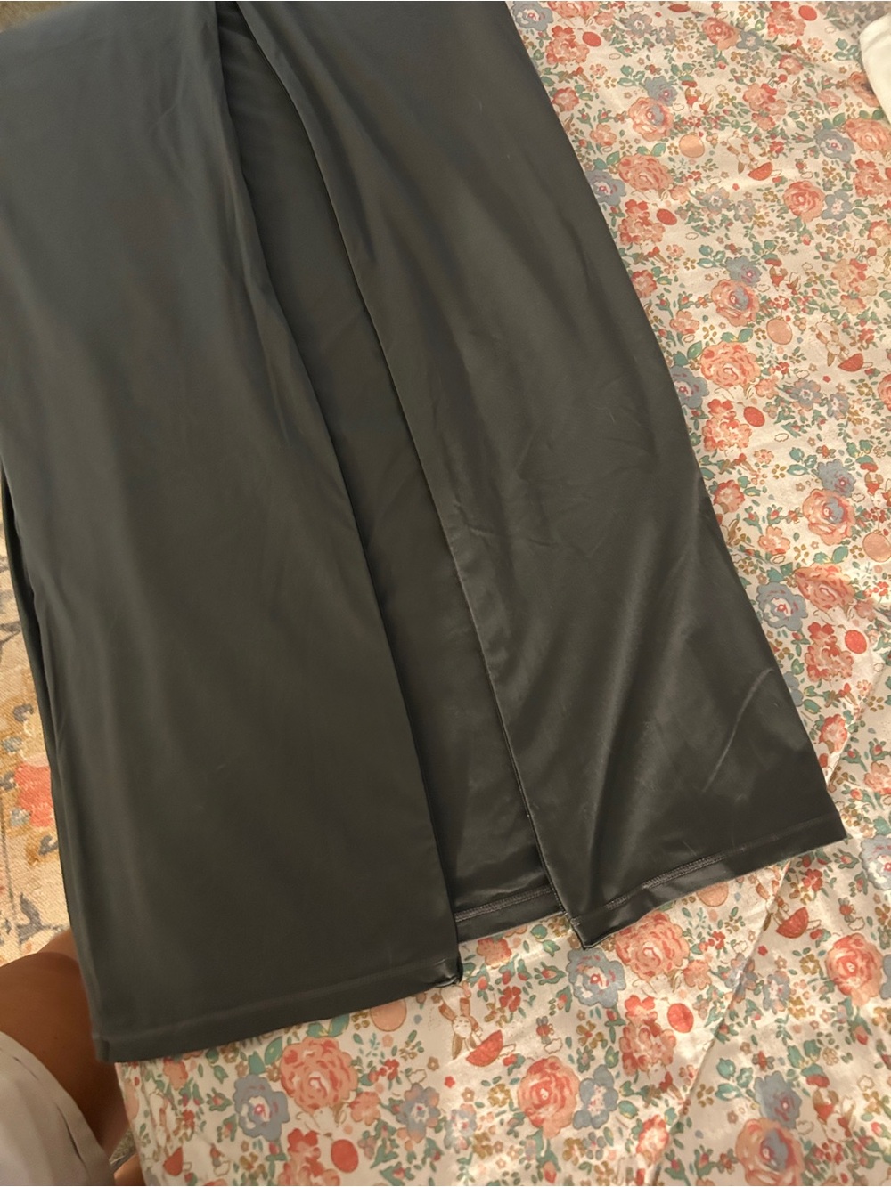 SKIMS Crewneck Tops and maxi skirt/dress never worn - Picture 6 of 6